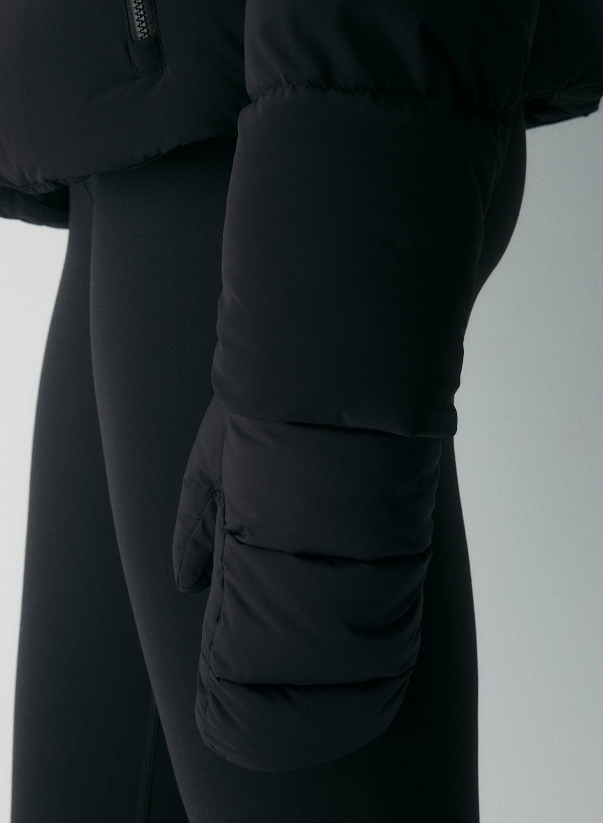 The Super Puff Pro Mitten – cliMATTE
