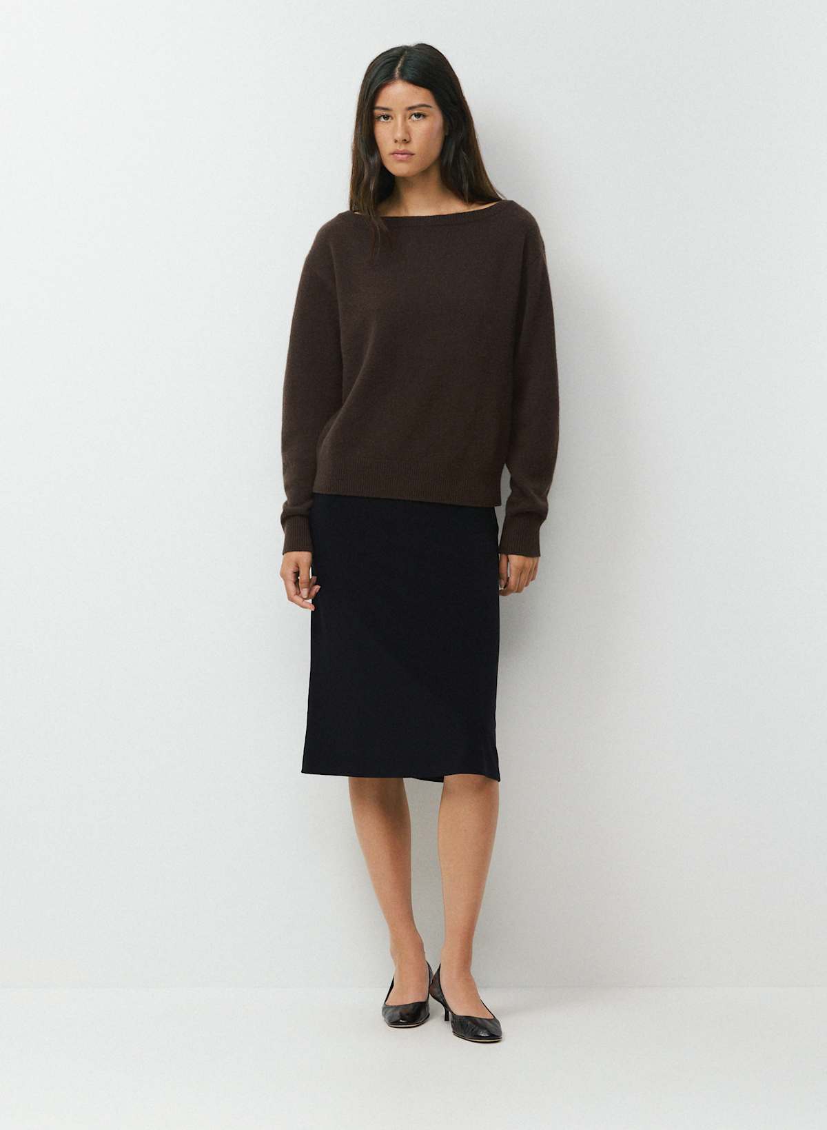 Essential Cashmere Nuance Sweater - Image 2