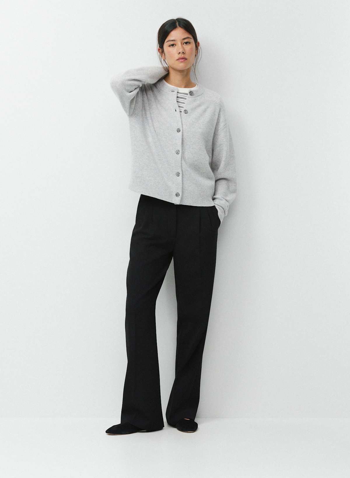 Essential Cashmere Acclaim Cardigan