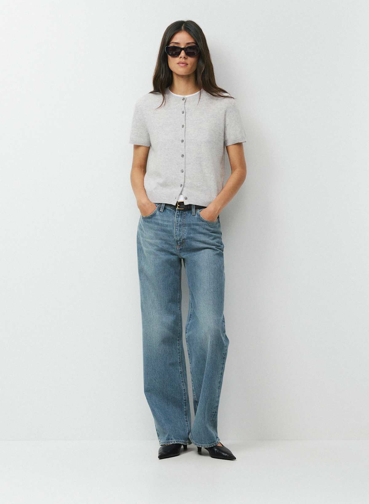 Bare Cashmere Noteworthy Shortsleeve Cardigan - Image 2