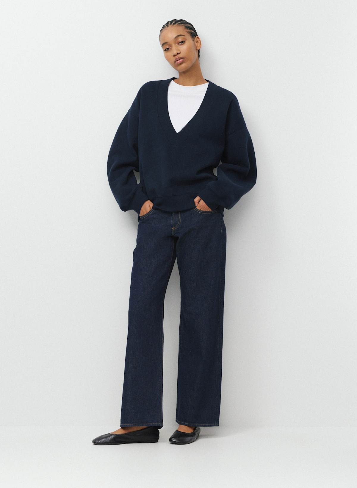 Cozy Sweatfleece Mega V-Neck Sweatshirt - Image 2