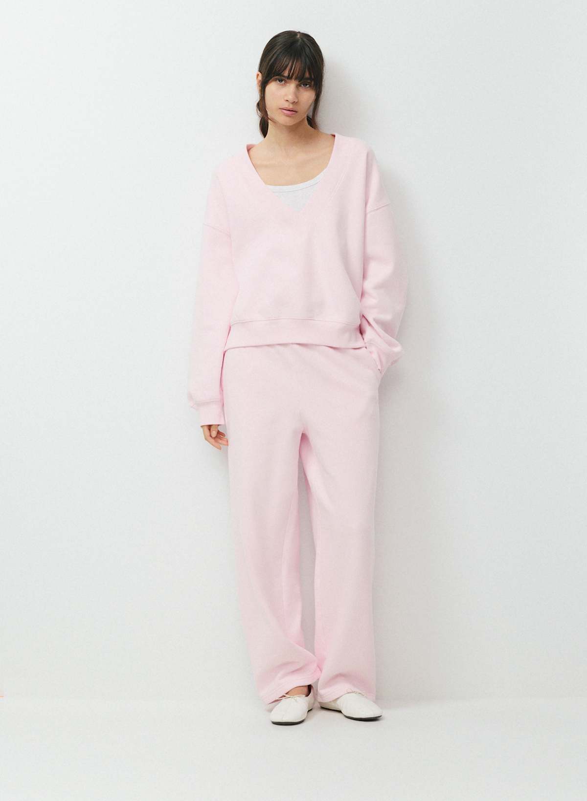 Cozy Sweatfleece Mega V-Neck Sweatshirt