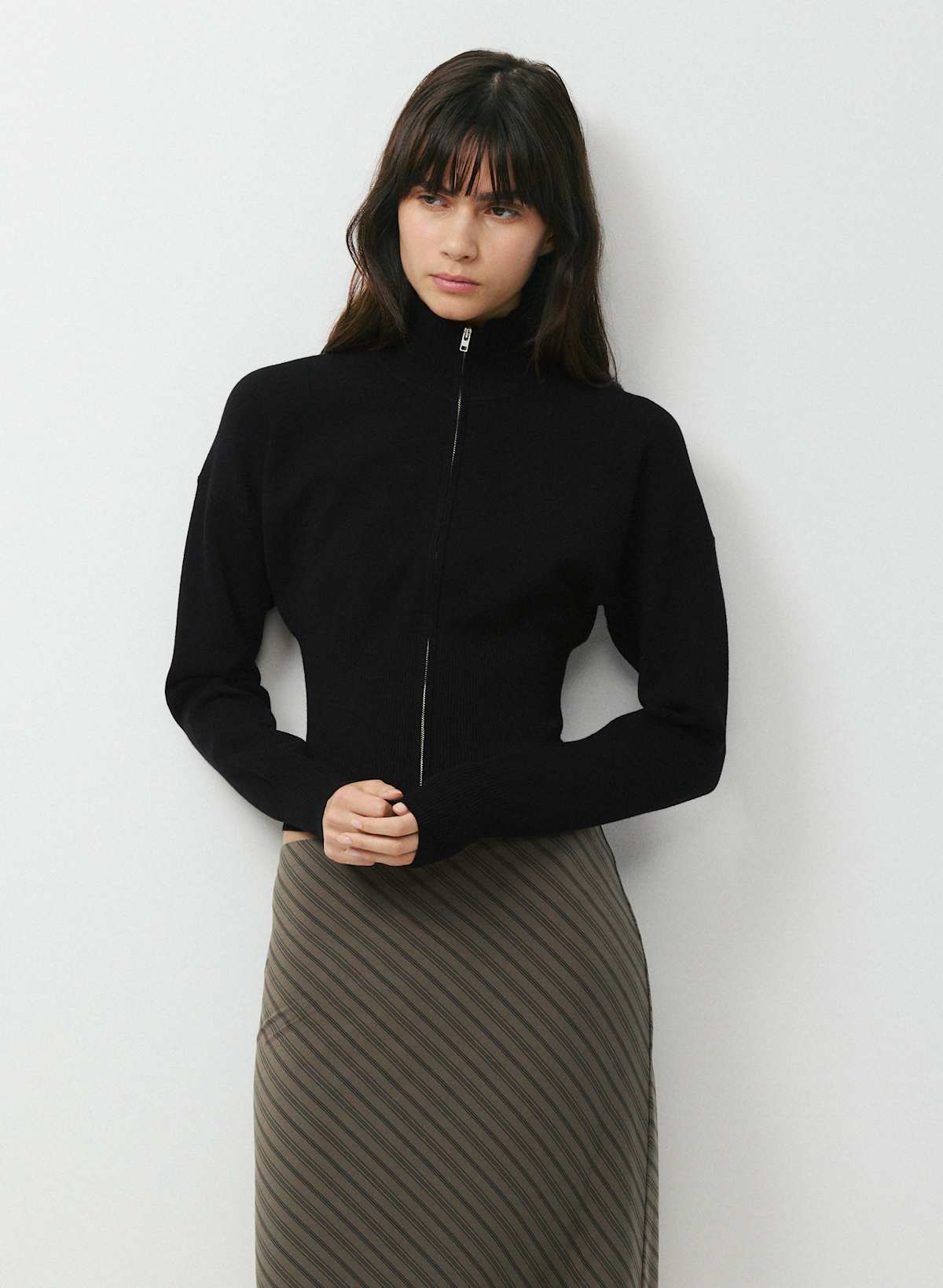 Meander Zip-Up - Wonder Yarn - Image 3