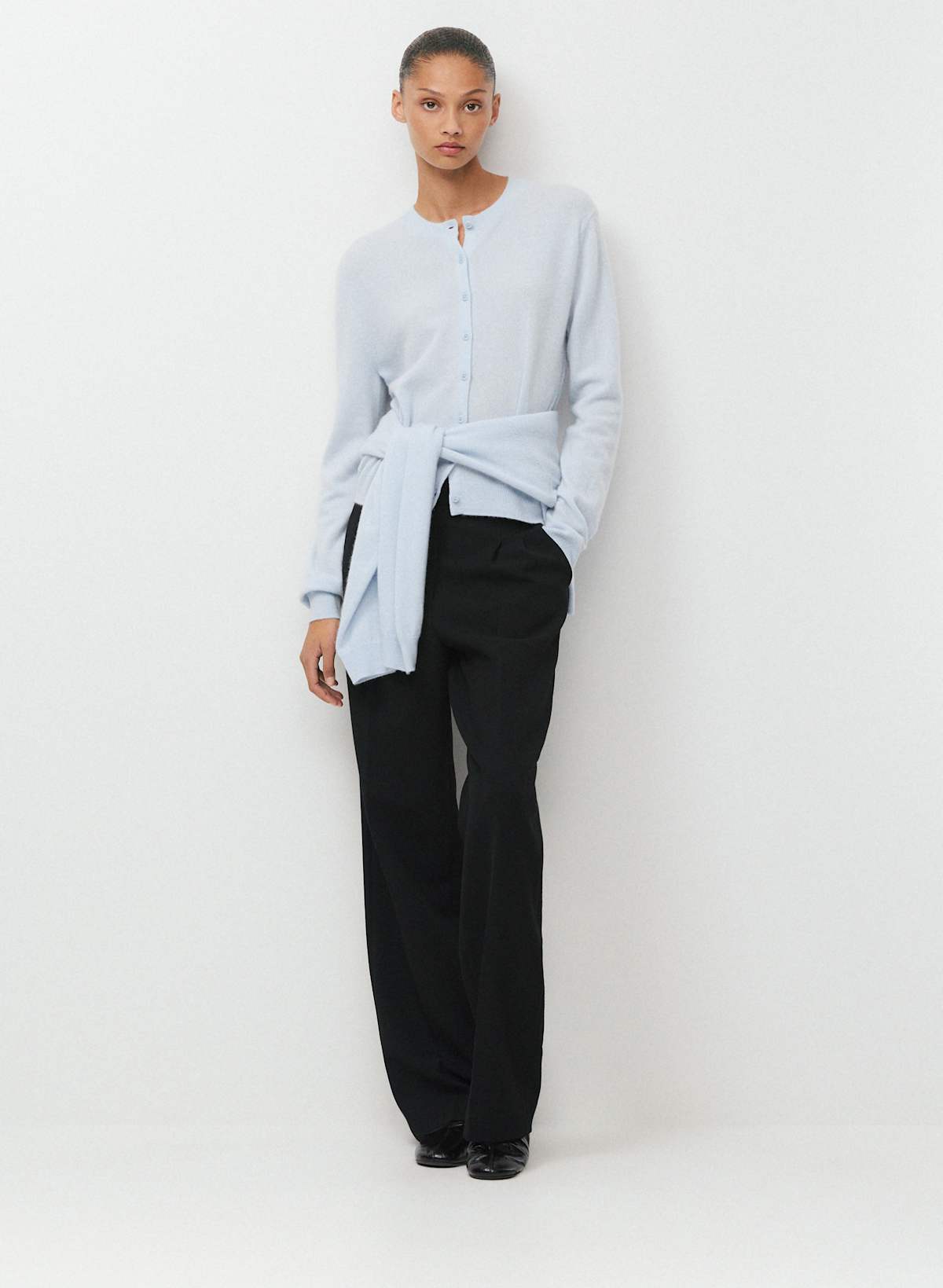 Bare Cashmere Noteworthy Cardigan