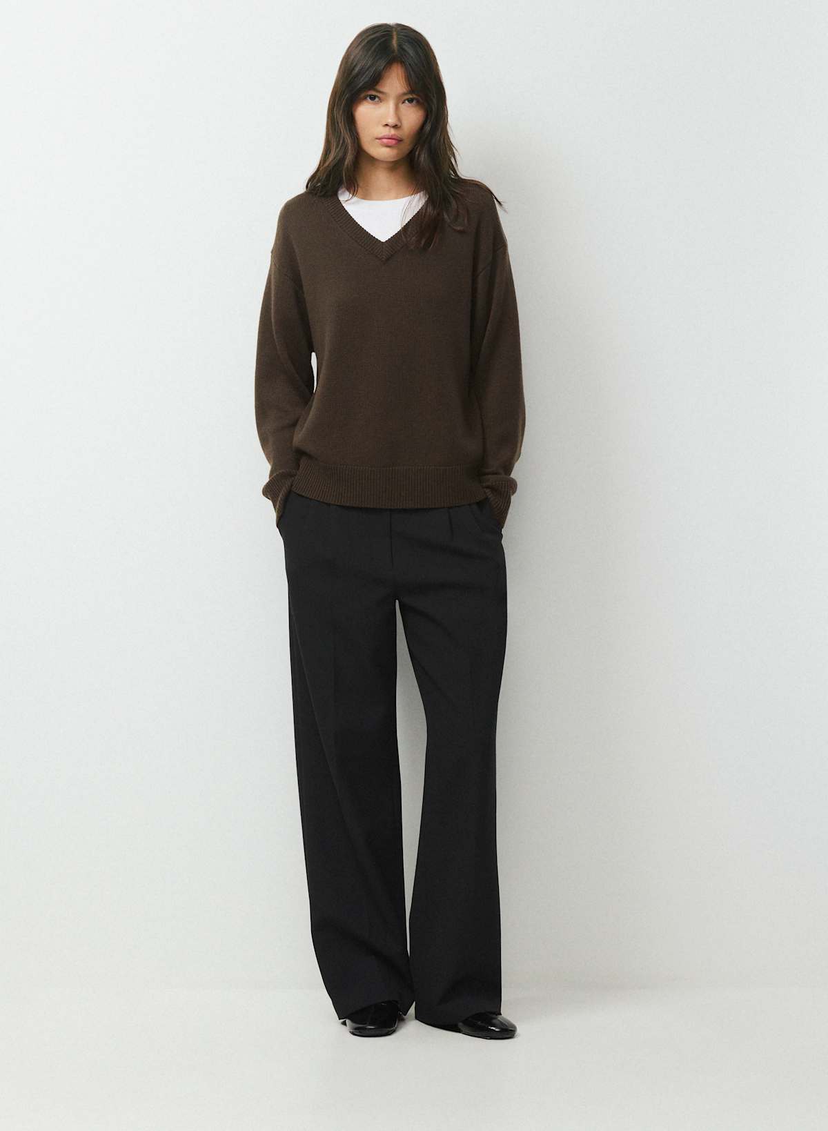 Essential Merino Wool Angle Sweater - Image 3