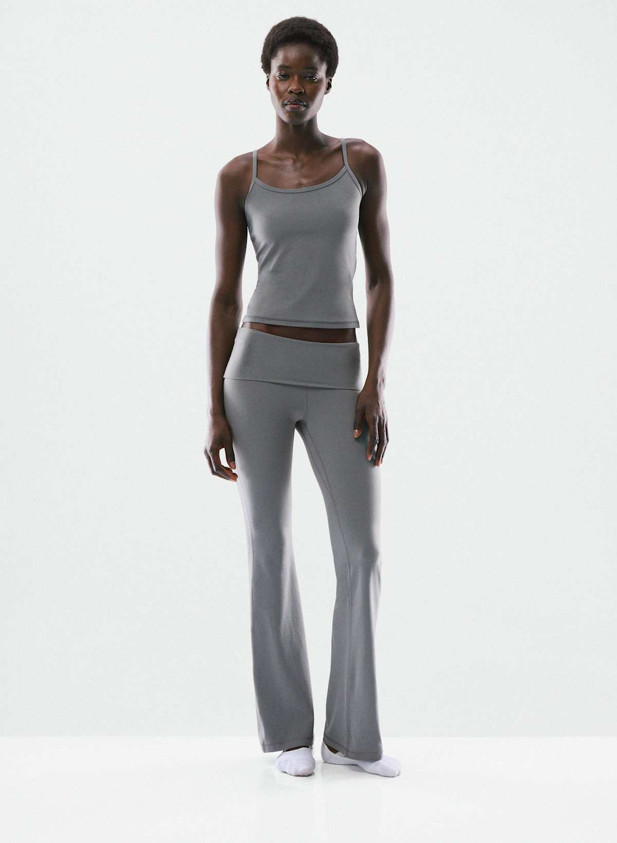 BUTTER Foldover Flare 32" Legging - Image 3