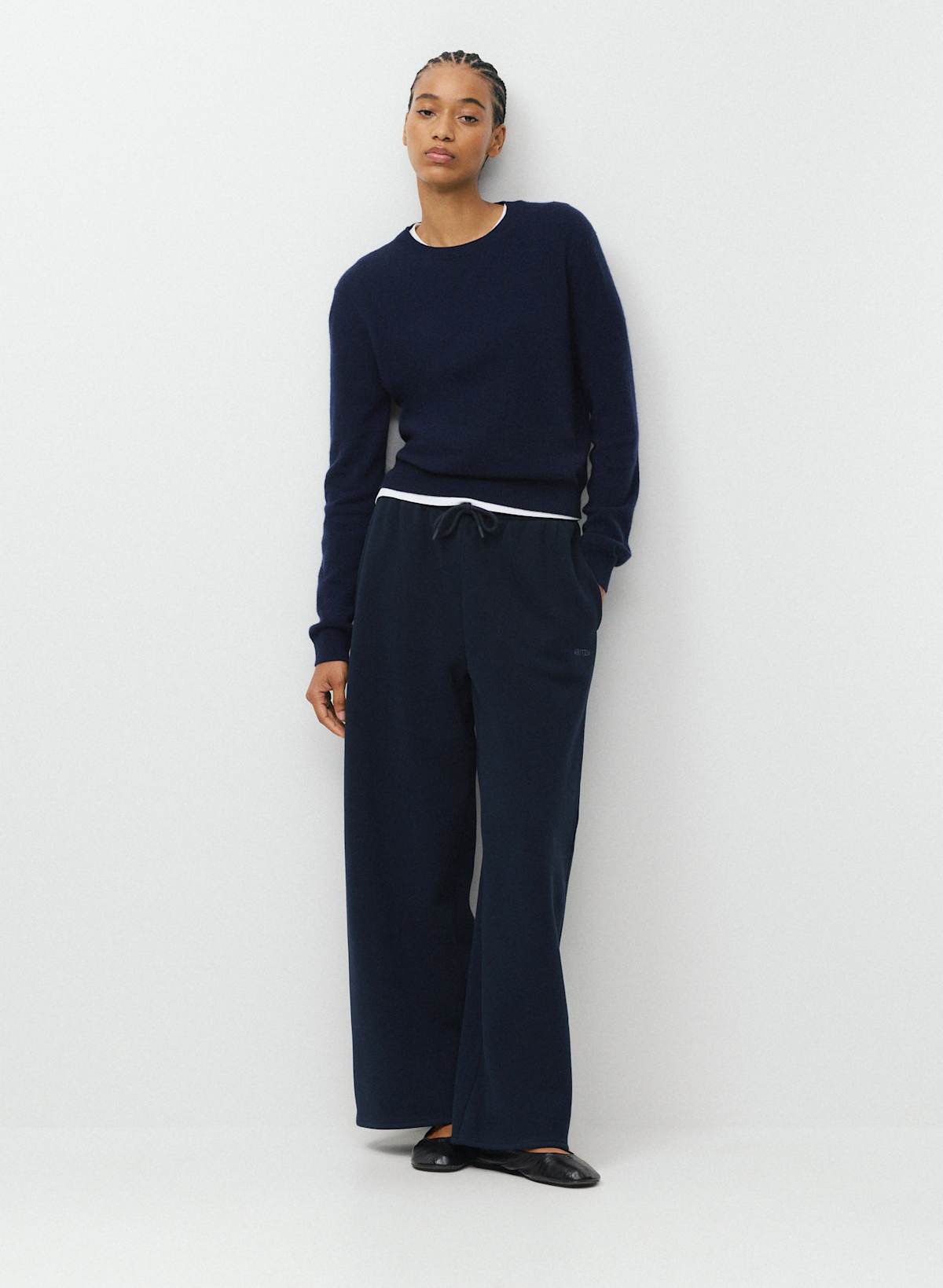 Cozy Sweatfleece Mega Flutter Sweatpant - Image 2