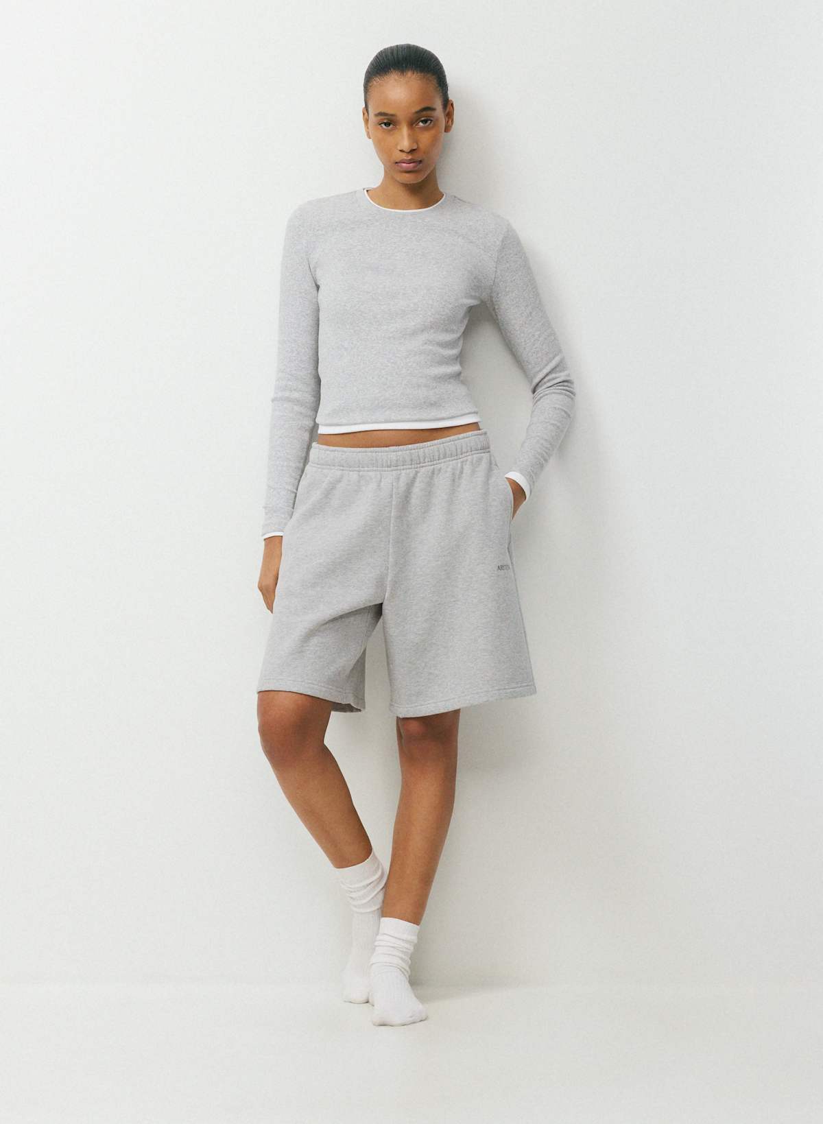 Cozy Sweatfleece Mega Above-Knee Short
