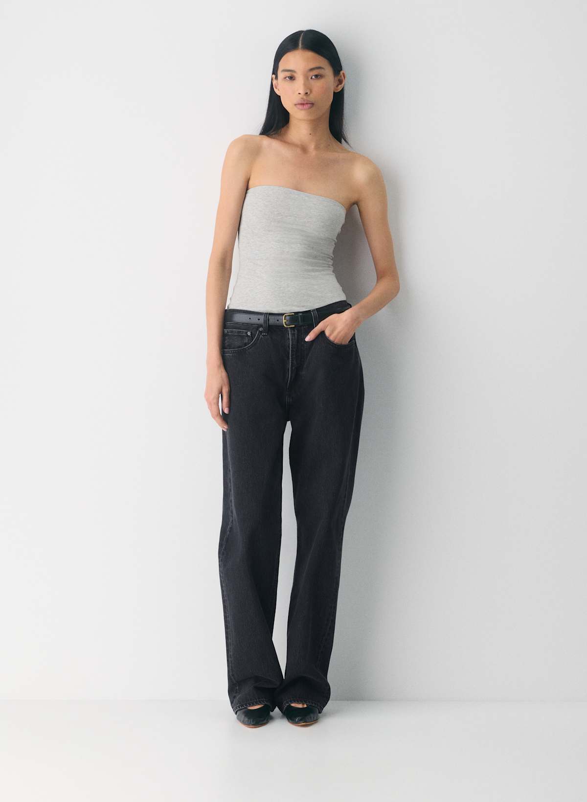Casual Contour Hi-Hip Tube Top