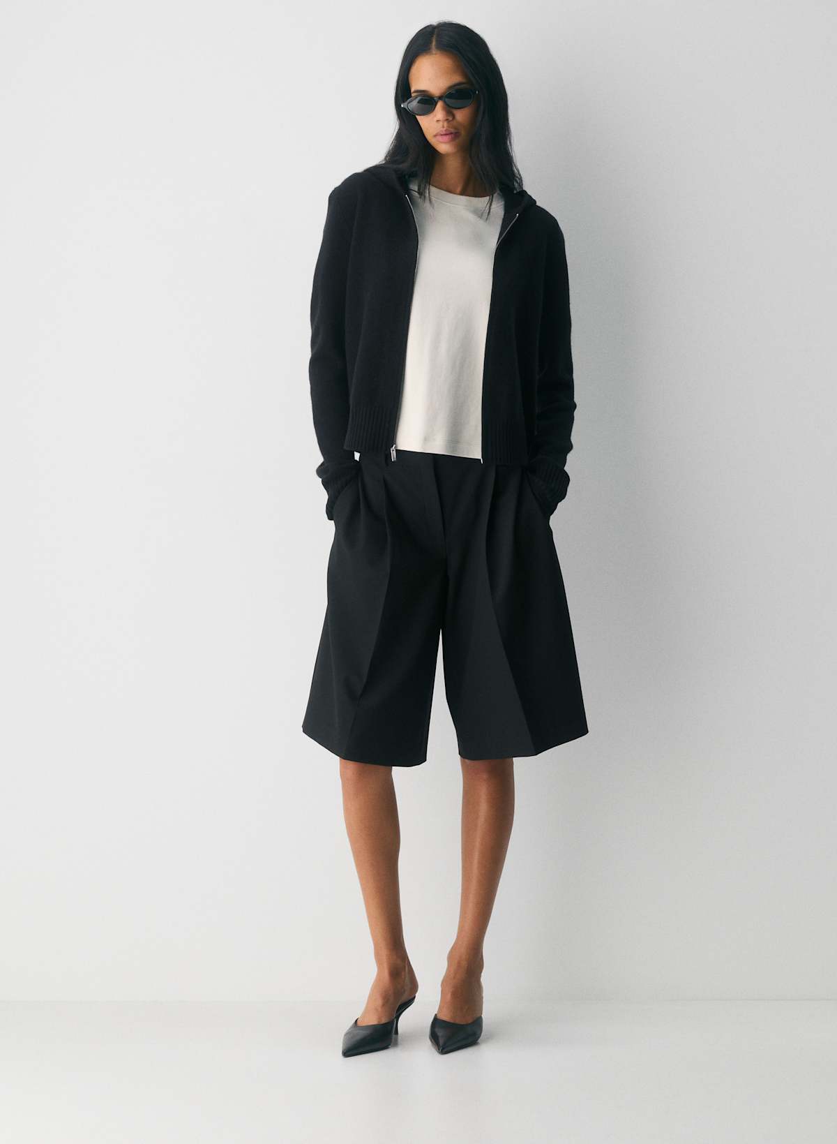 Essential Cashmere Idyllic Zip Hoodie - Image 3