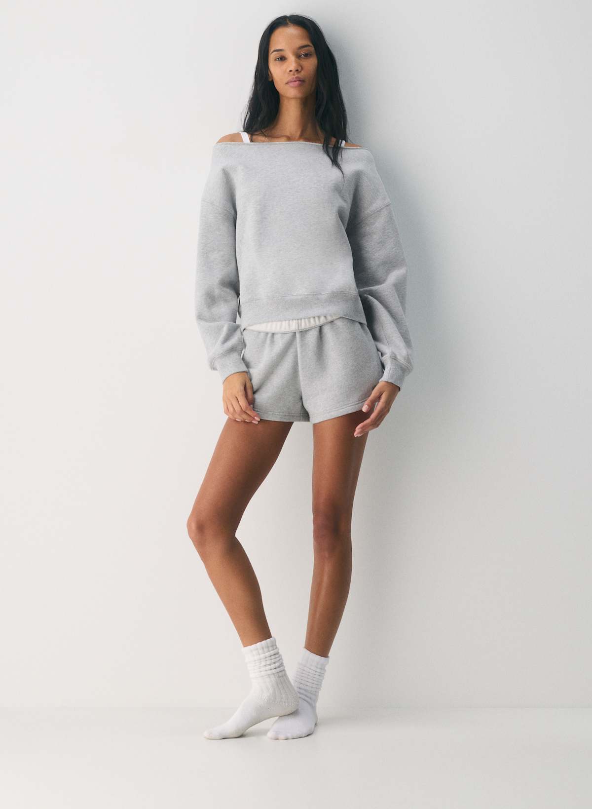 Cozy Sweatfleece BF Off-Shoulder Sweatshirt - Image 2