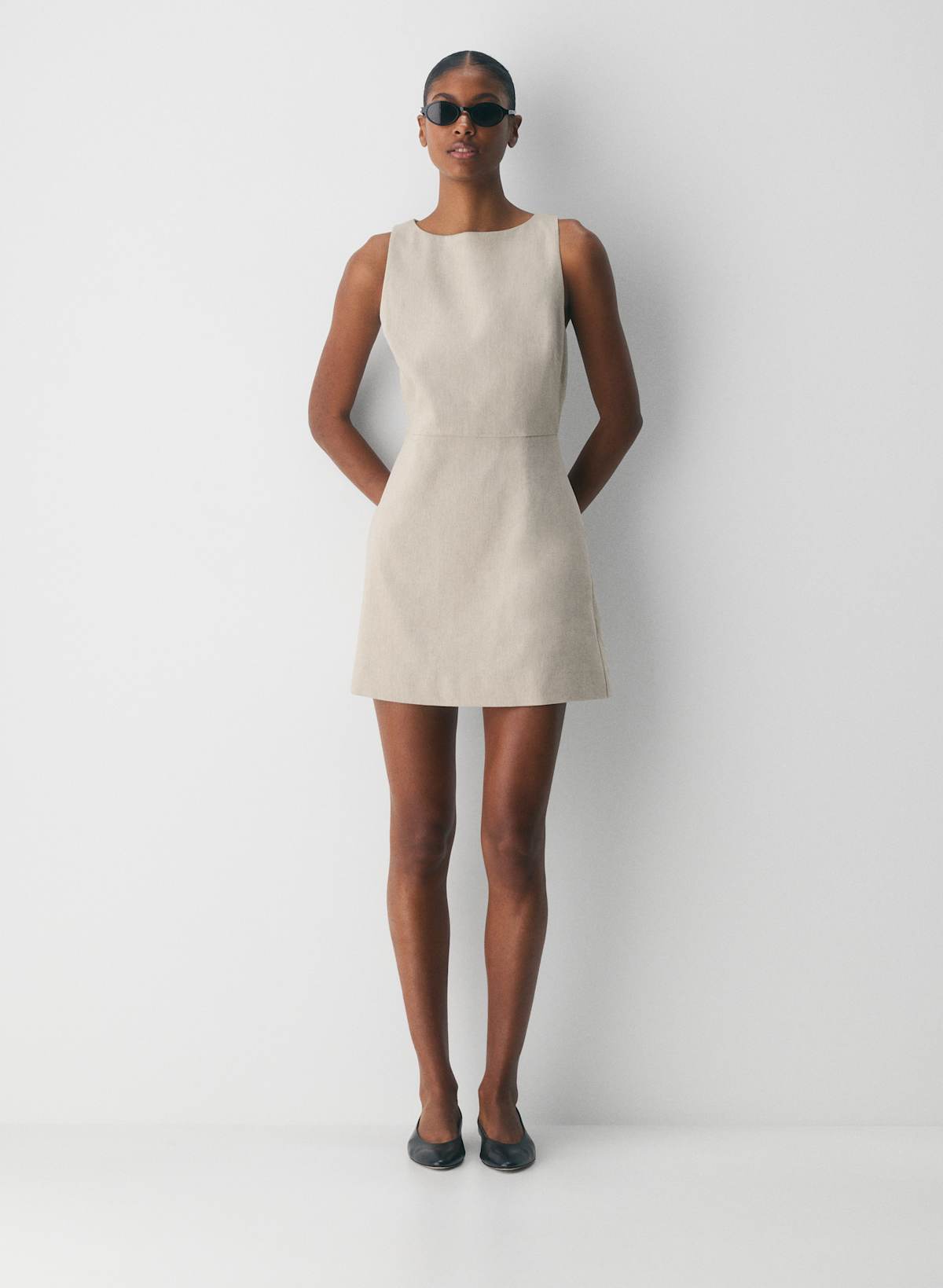 Bond Linen Dress - Image 3