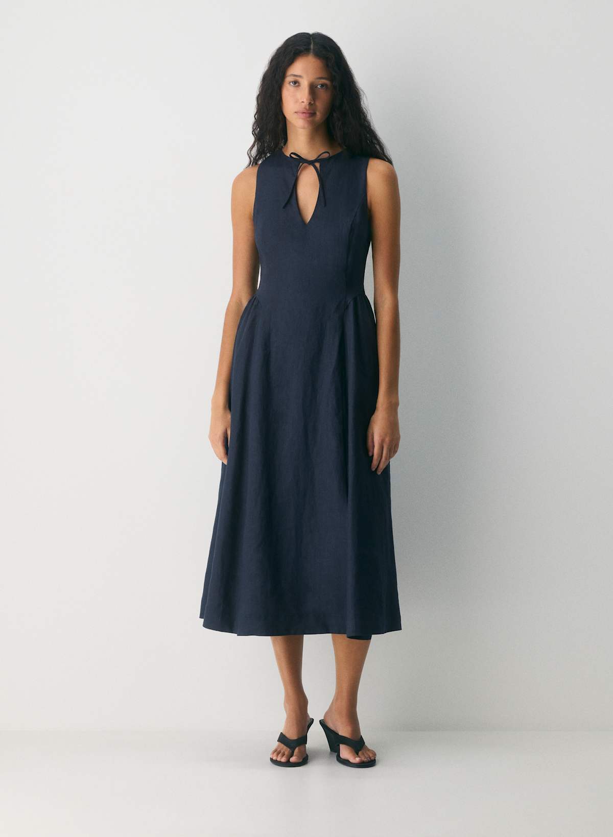Countess Linen Dress