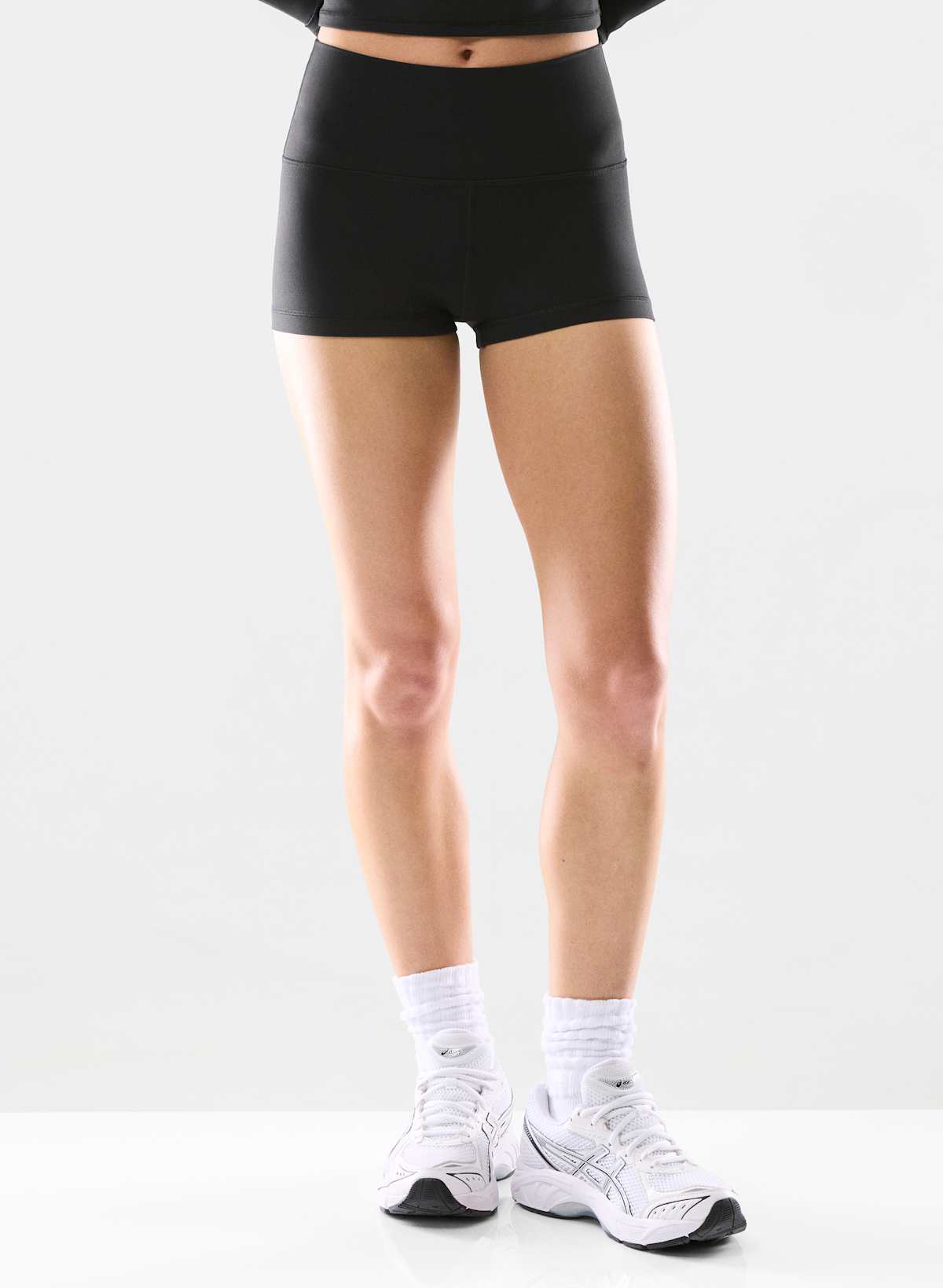 BUTTER Cheeky Hi-Rise 1.5” Short - Image 3