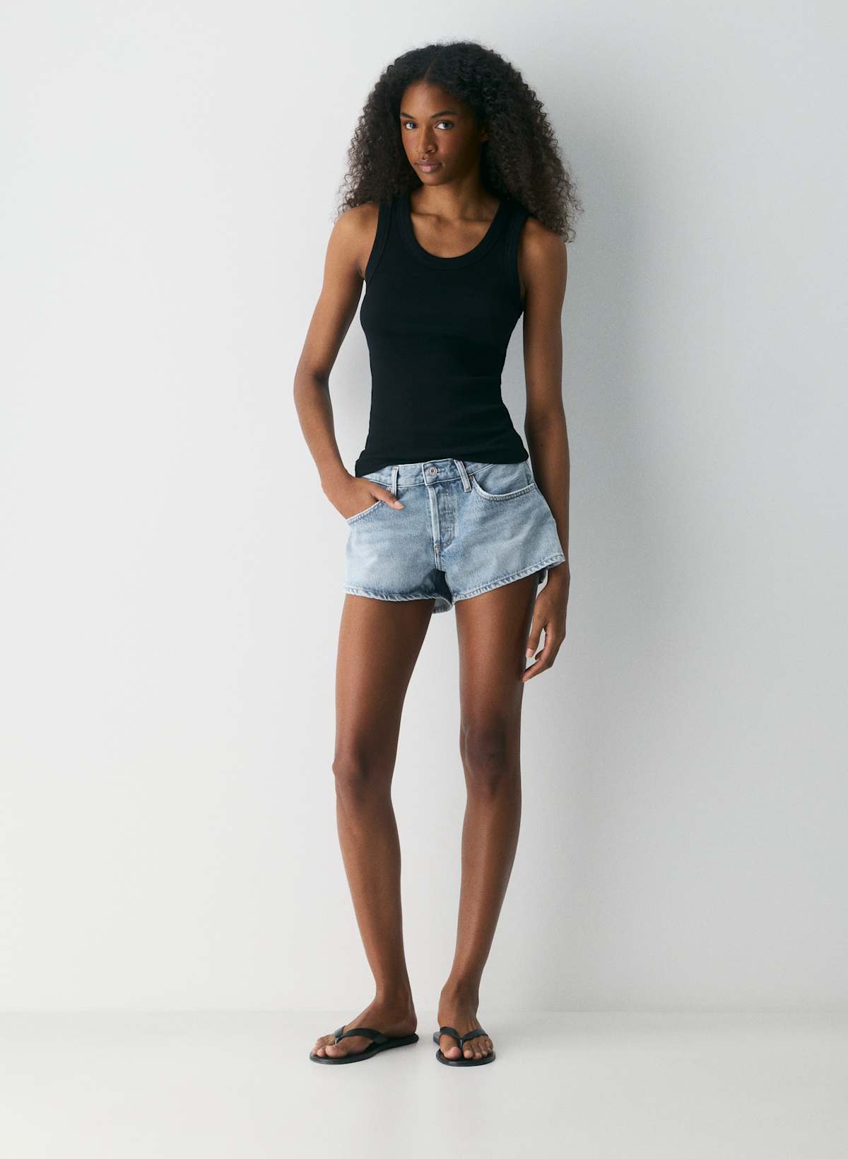 AGOLDE Low Rise Parker Jean Short