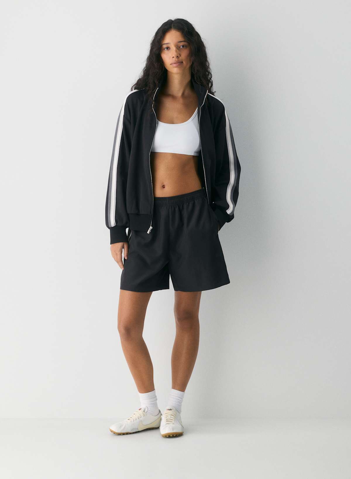 Medallion Long Short