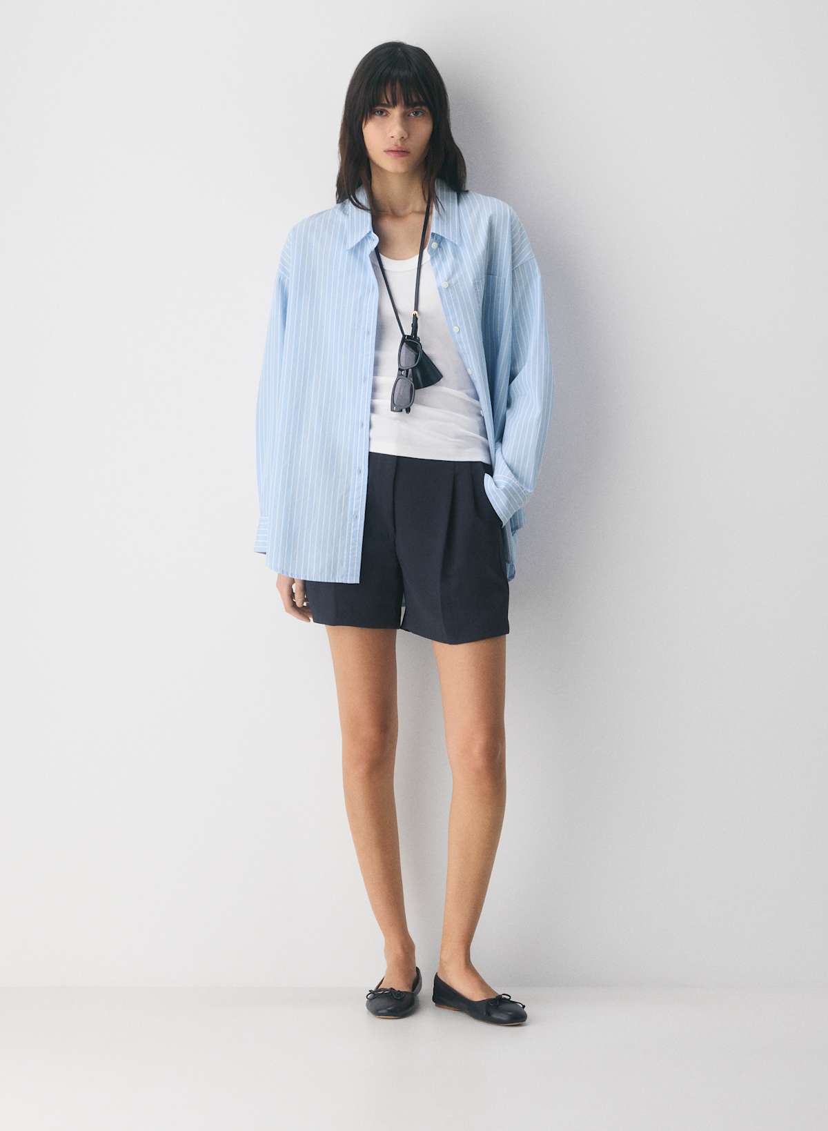 The Effortless Short Mid-Thigh - Crepette